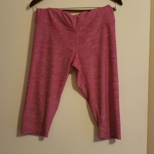 Danskin workout capris